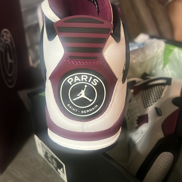 Jordan 4- Paris St.Germain - Picture 4 of 6
